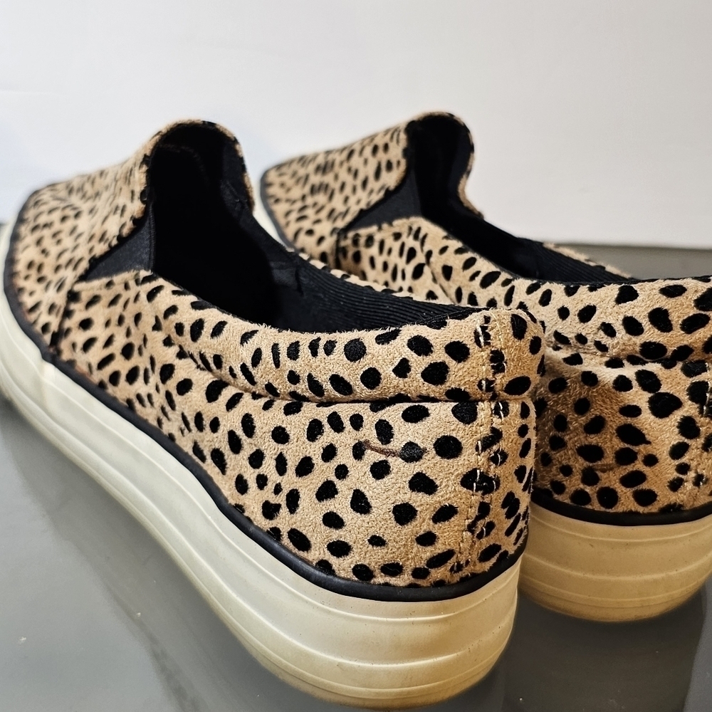 Restricted Spotted Cheetah Print Slip On Slide Sneakers, sz 9 - Picture 7 of 8